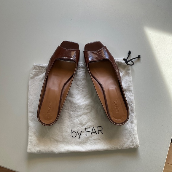 By Far patent leather mules, size Italian 40 - Picture 7 of 9